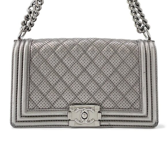 CHANEL Boy Chanel ChainShoulder Bag Size 25 Lambskin Silver A67086 - Picture 1 of 15